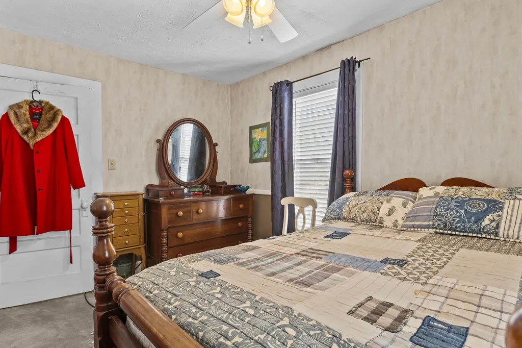 501 W Broadway Street Frankfort KY 40601