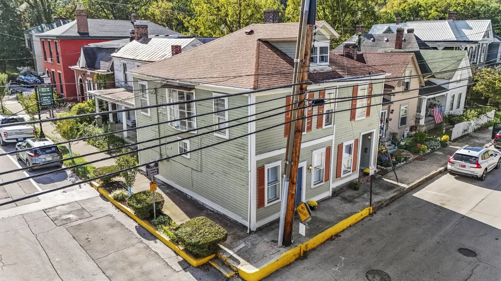501 W Broadway Street Frankfort KY 40601