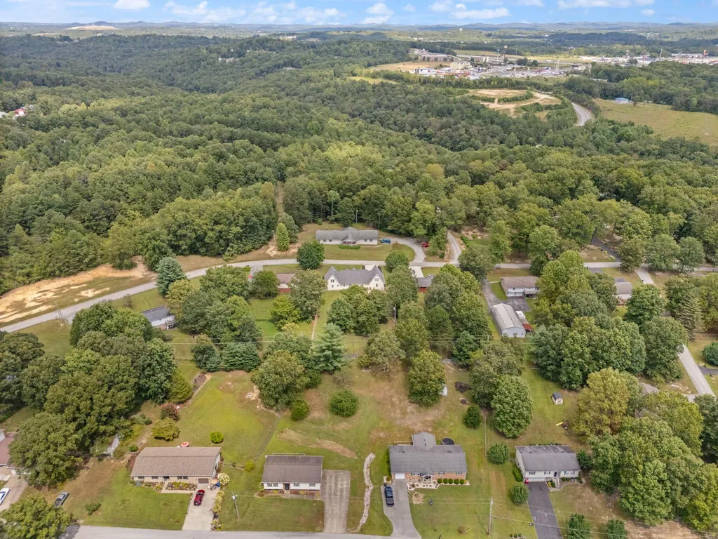 225 Amy North Road Corbin KY 40701