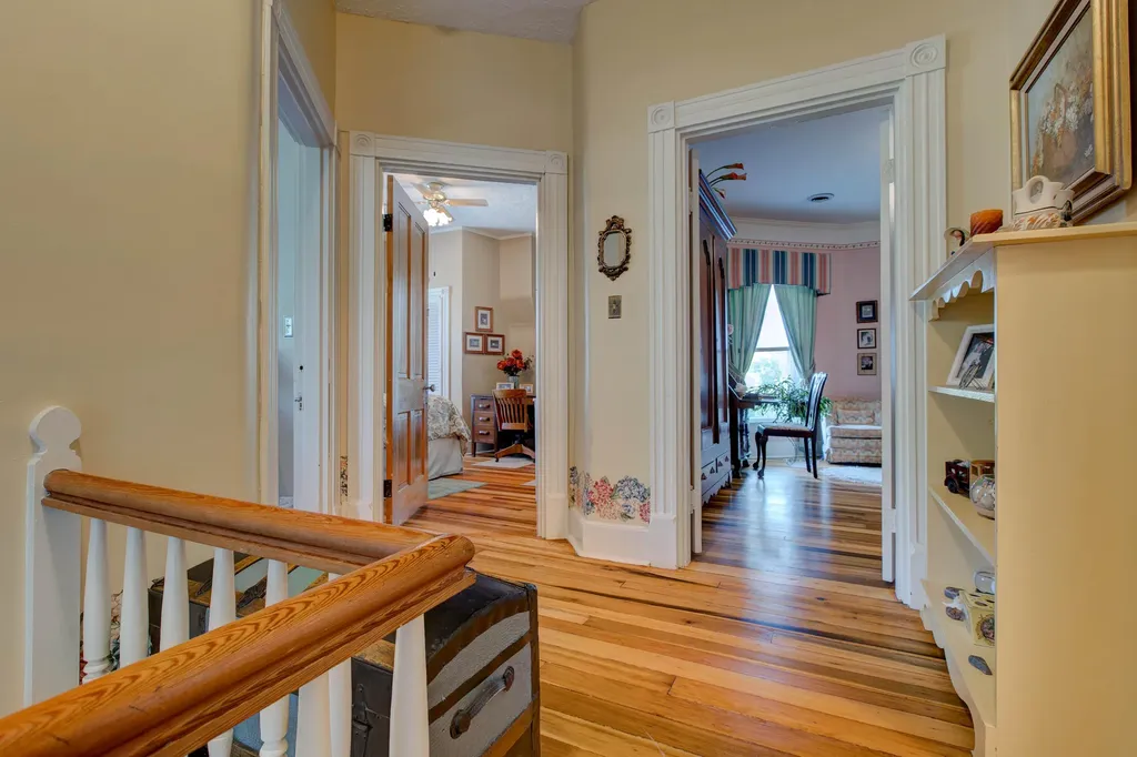 212 Clay Street Mt Sterling KY 40353