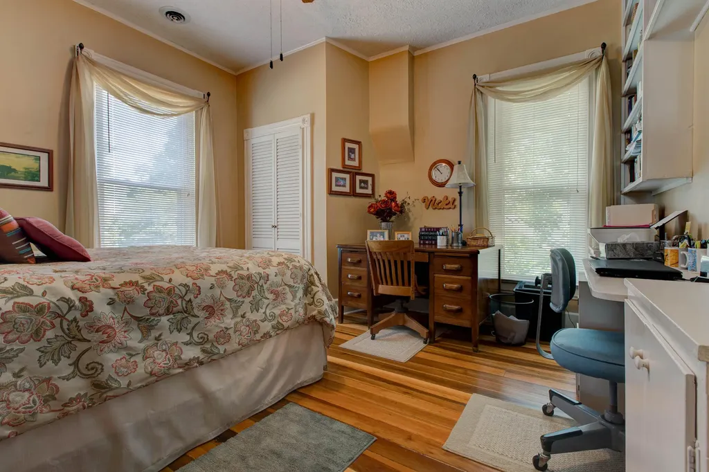 212 Clay Street Mt Sterling KY 40353