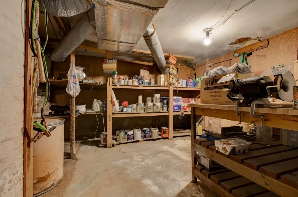 212 Clay Street Mt Sterling KY 40353
