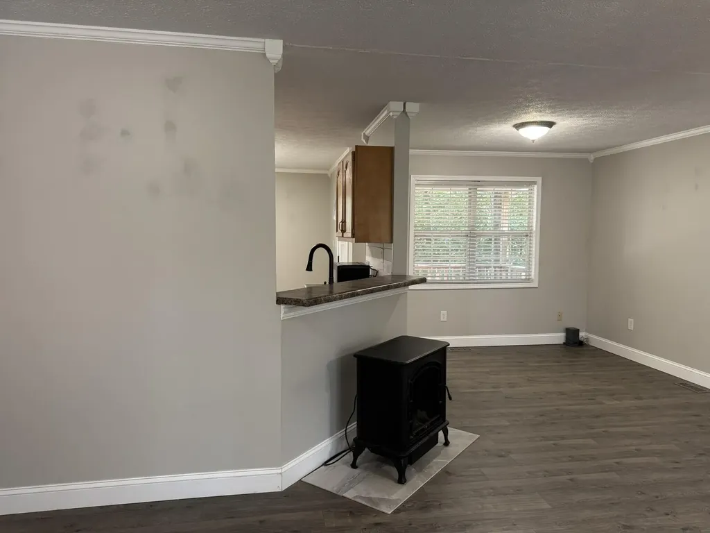 330 A Bryant Road Russell Springs KY 42642