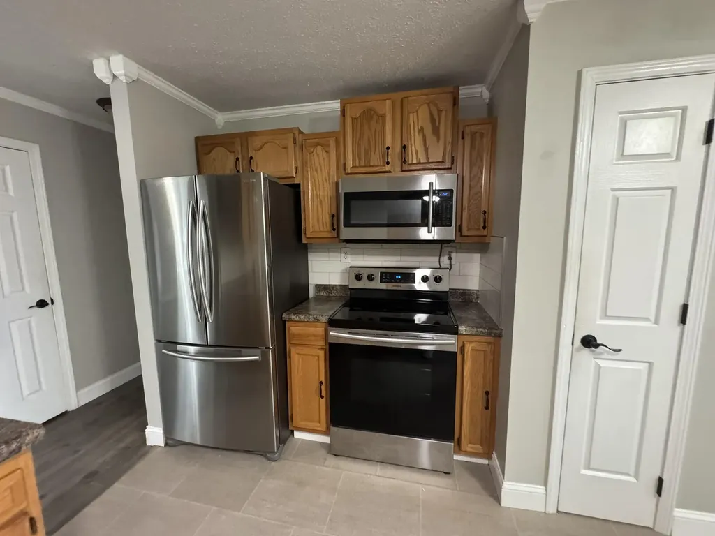330 A Bryant Road Russell Springs KY 42642