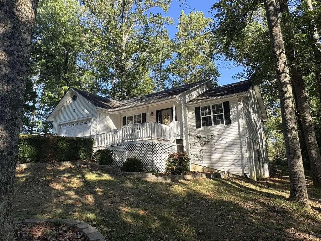330 A Bryant Road Russell Springs KY 42642