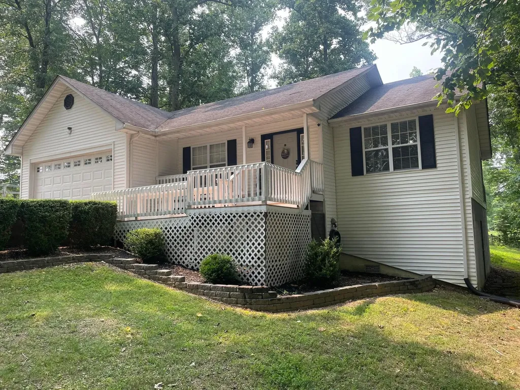 330 A Bryant Road Russell Springs KY 42642