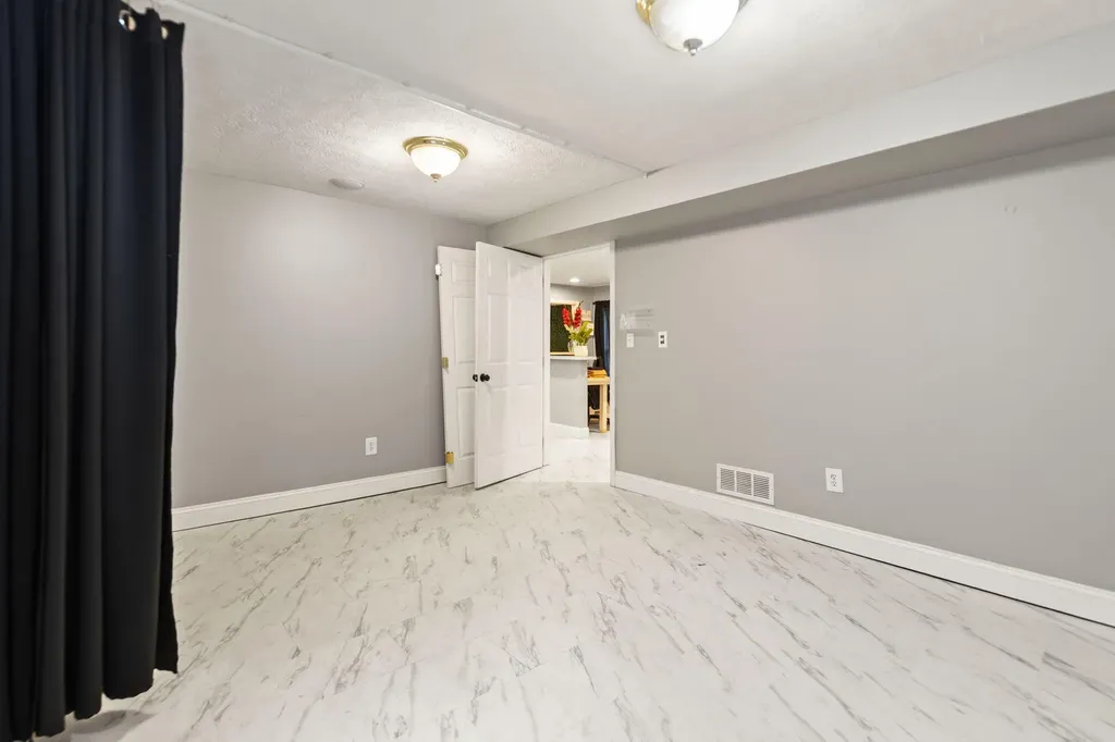 4418 Main Street Clay City KY 40312