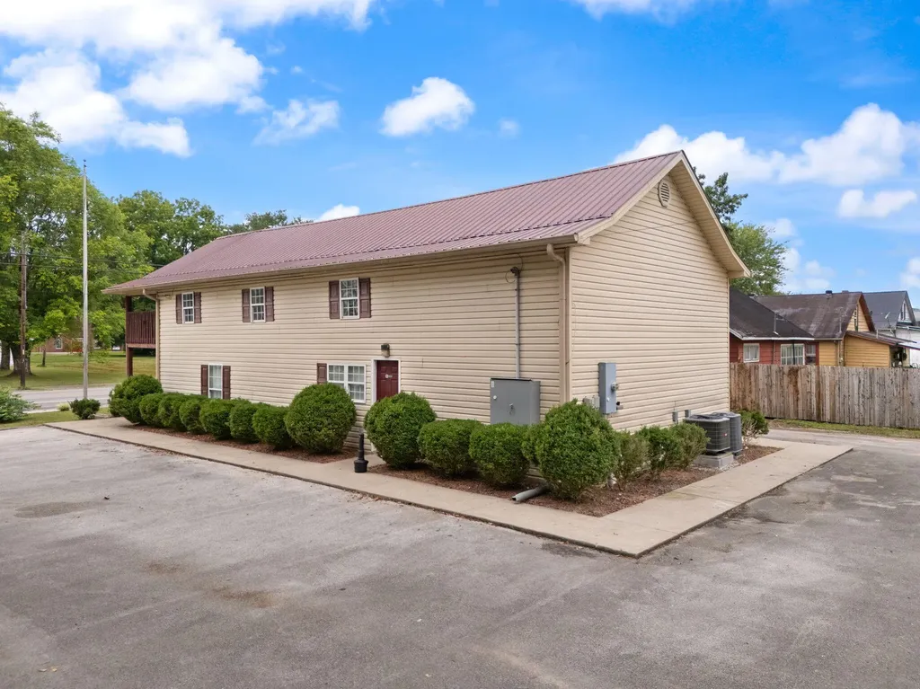 4418 Main Street Clay City KY 40312