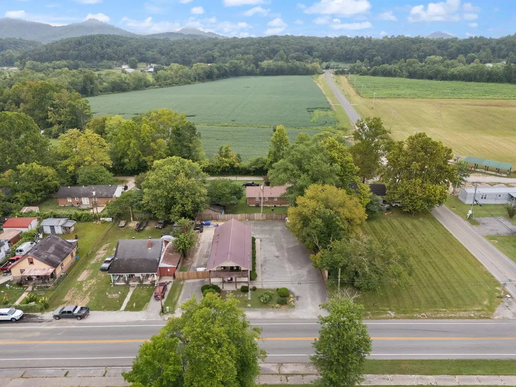 4418 Main Street Clay City KY 40312