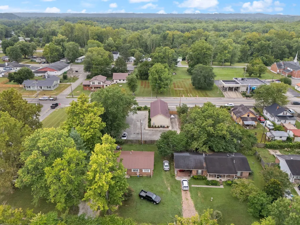 4418 Main Street Clay City KY 40312