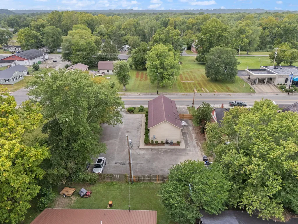 4418 Main Street Clay City KY 40312