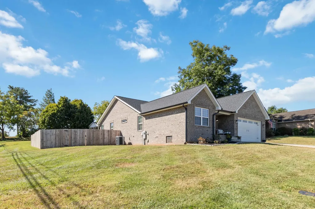 148 Connor Way Somerset KY 42503
