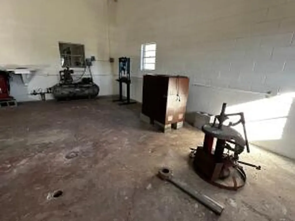 272 Valentine Branch Road Cannon KY 40923