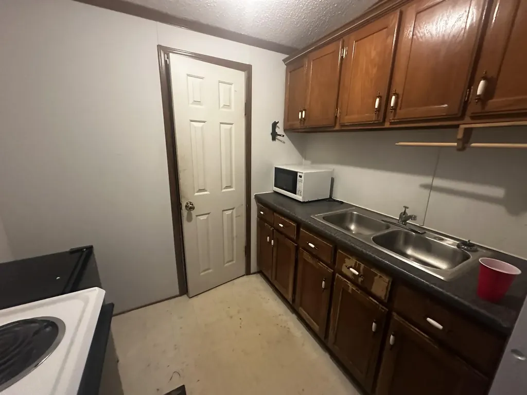 7292 U.s. Highway 25 Corbin KY 40701