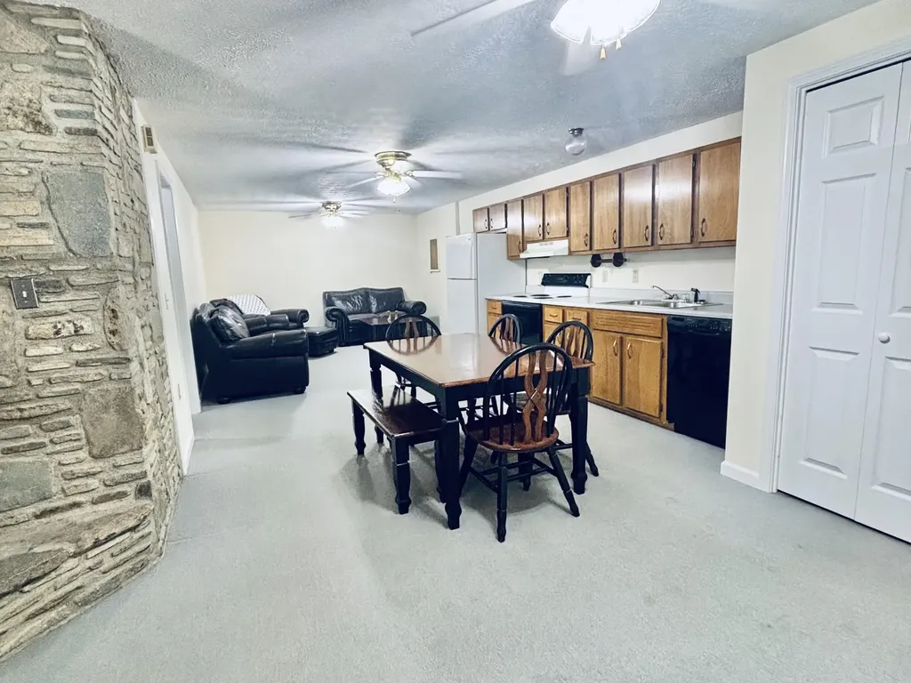 1874 Old Danville Road Lancaster KY 40444
