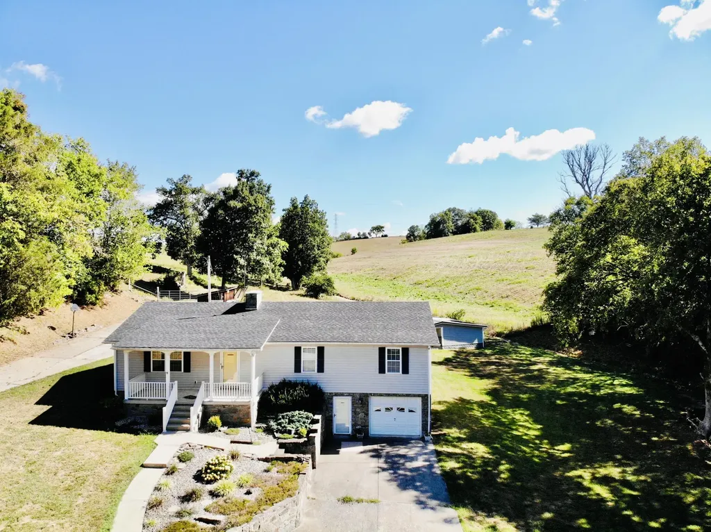1874 Old Danville Road Lancaster KY 40444