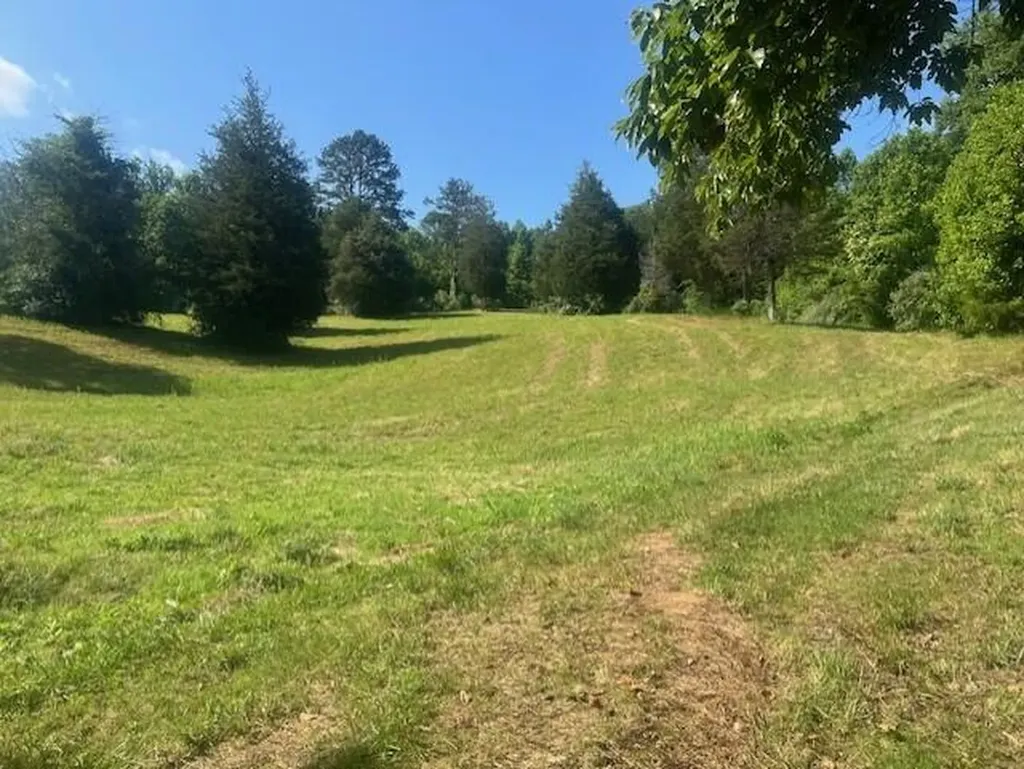 10625 Brushy Road Pikeville KY 41501