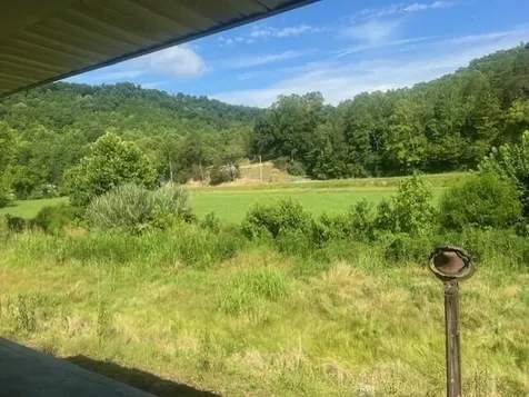 10625 Brushy Road Pikeville KY 41501