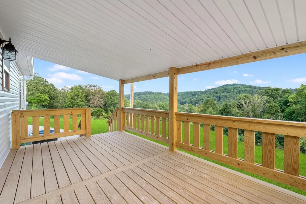 690 Stephens Road Mt Vernon KY 40456