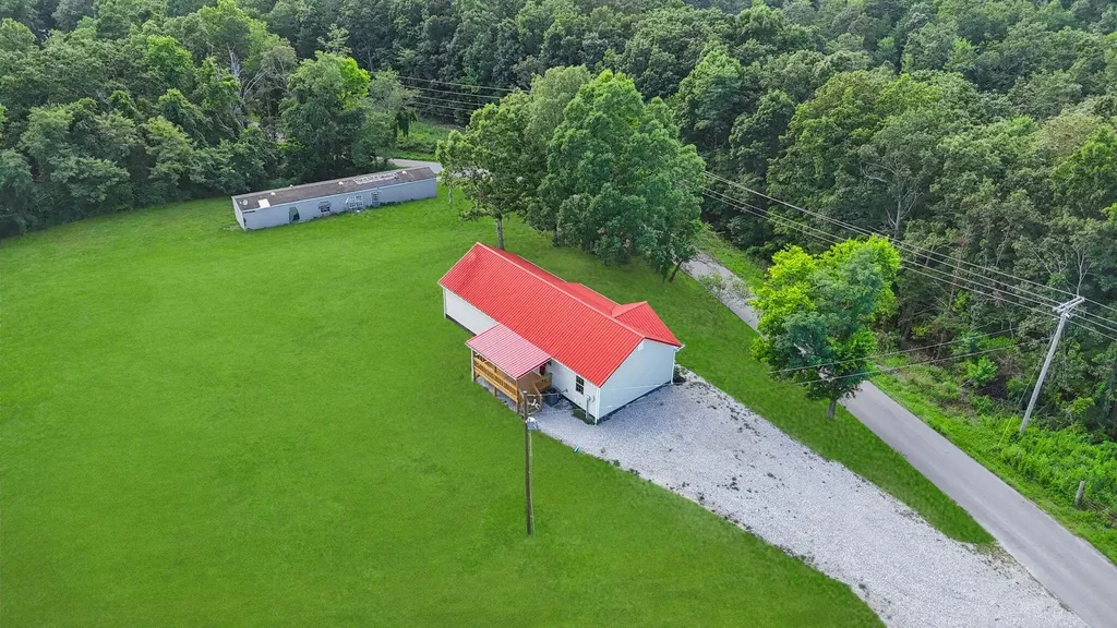 690 Stephens Road Mt Vernon KY 40456