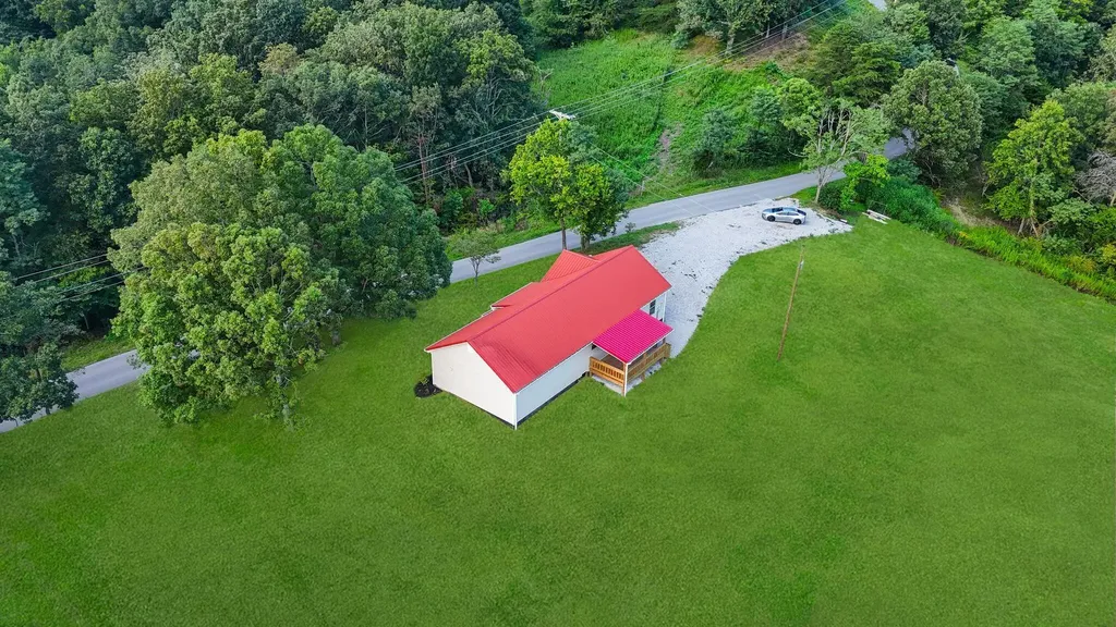 690 Stephens Road Mt Vernon KY 40456