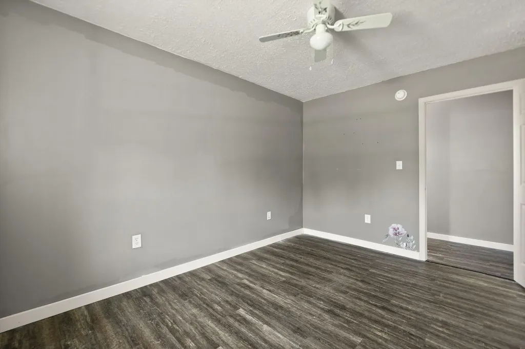 15942 Highway 460 W Ezel KY 41425