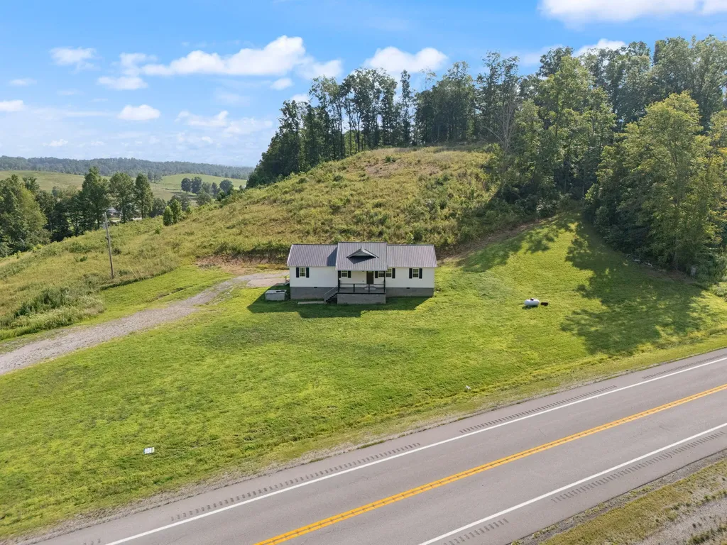 15942 Highway 460 W Ezel KY 41425