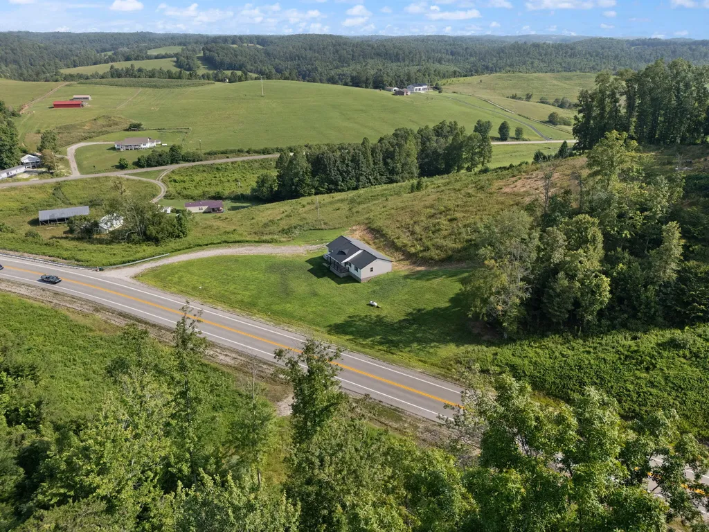 15942 Highway 460 W Ezel KY 41425