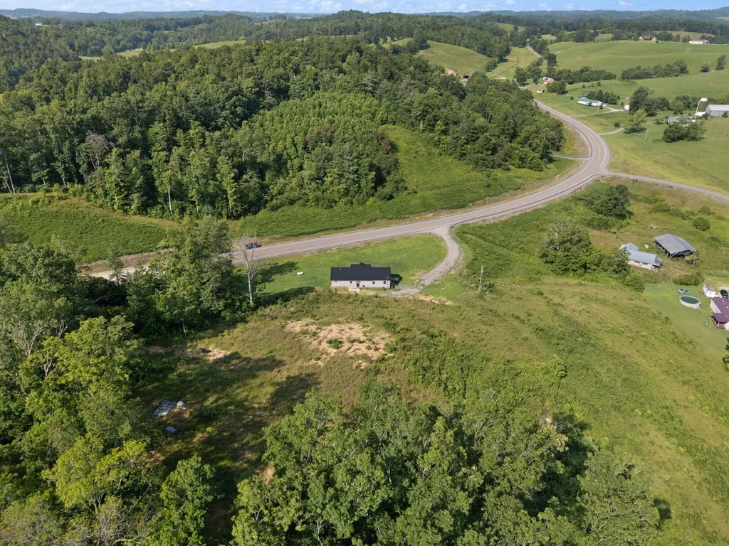 15942 Highway 460 W Ezel KY 41425