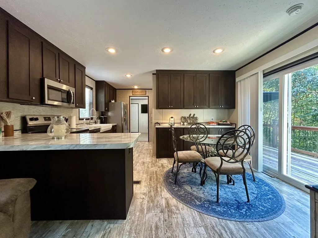 67 Bass Circle Nancy KY 42544