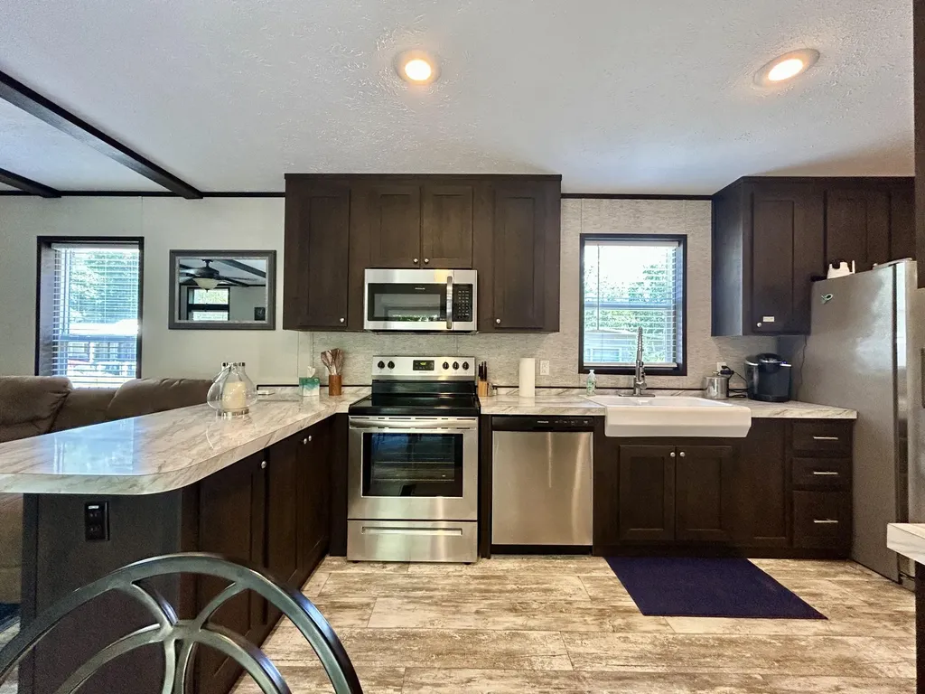 67 Bass Circle Nancy KY 42544