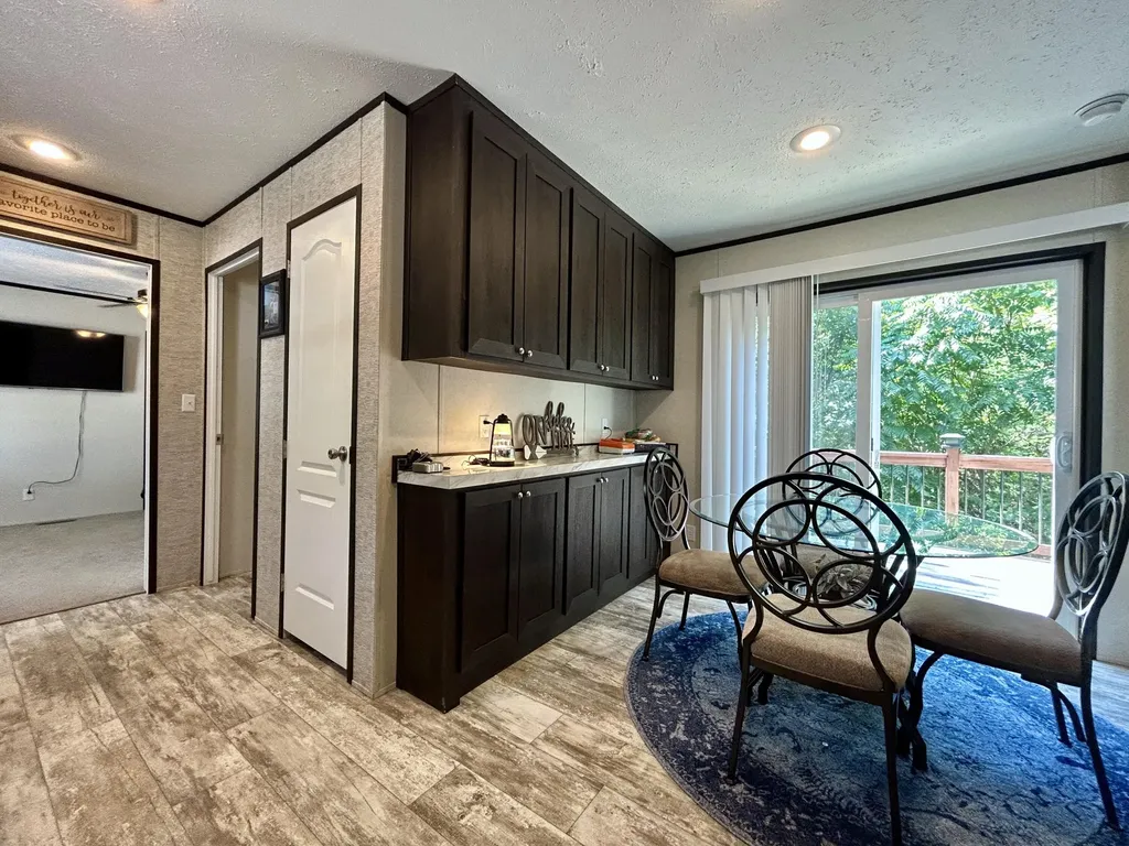 67 Bass Circle Nancy KY 42544