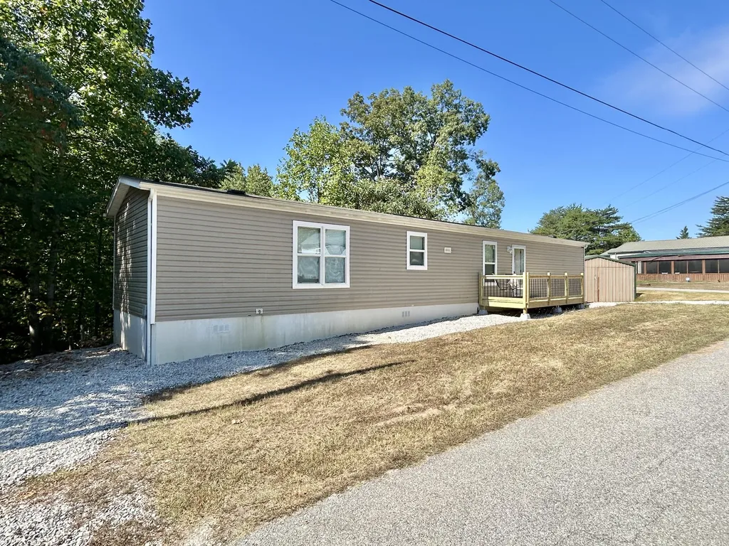 67 Bass Circle Nancy KY 42544