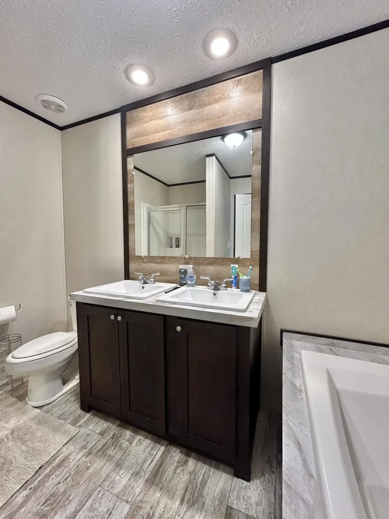 67 Bass Circle Nancy KY 42544