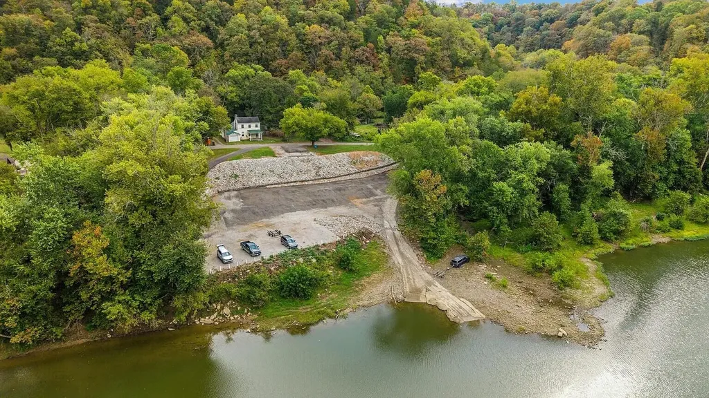 315 Lower Clifton Road Versailles KY 40383