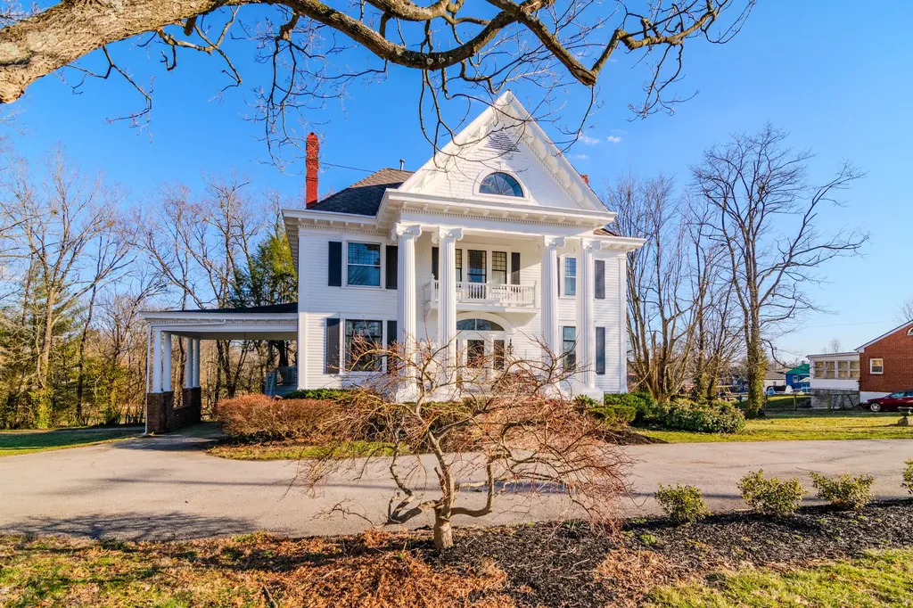 600 Boone Avenue Winchester KY 40391