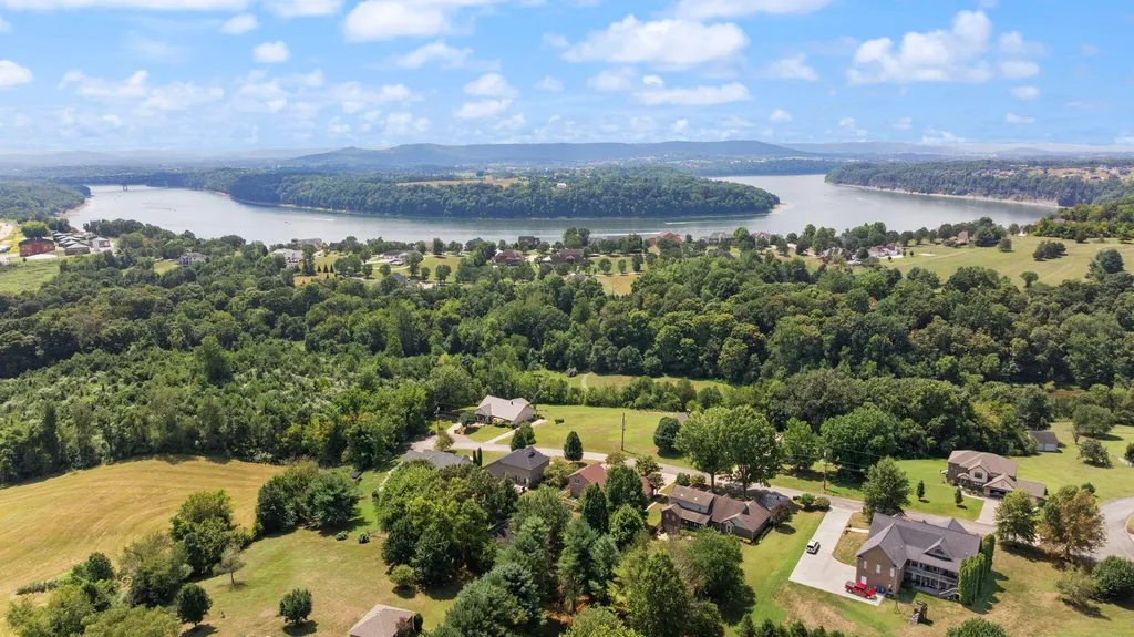 66 Brookview Drive Somerset KY 42503