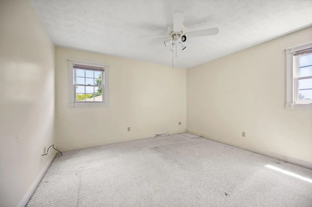 66 Brookview Drive Somerset KY 42503