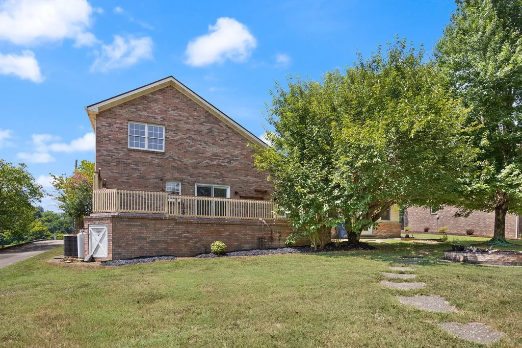 66 Brookview Drive Somerset KY 42503