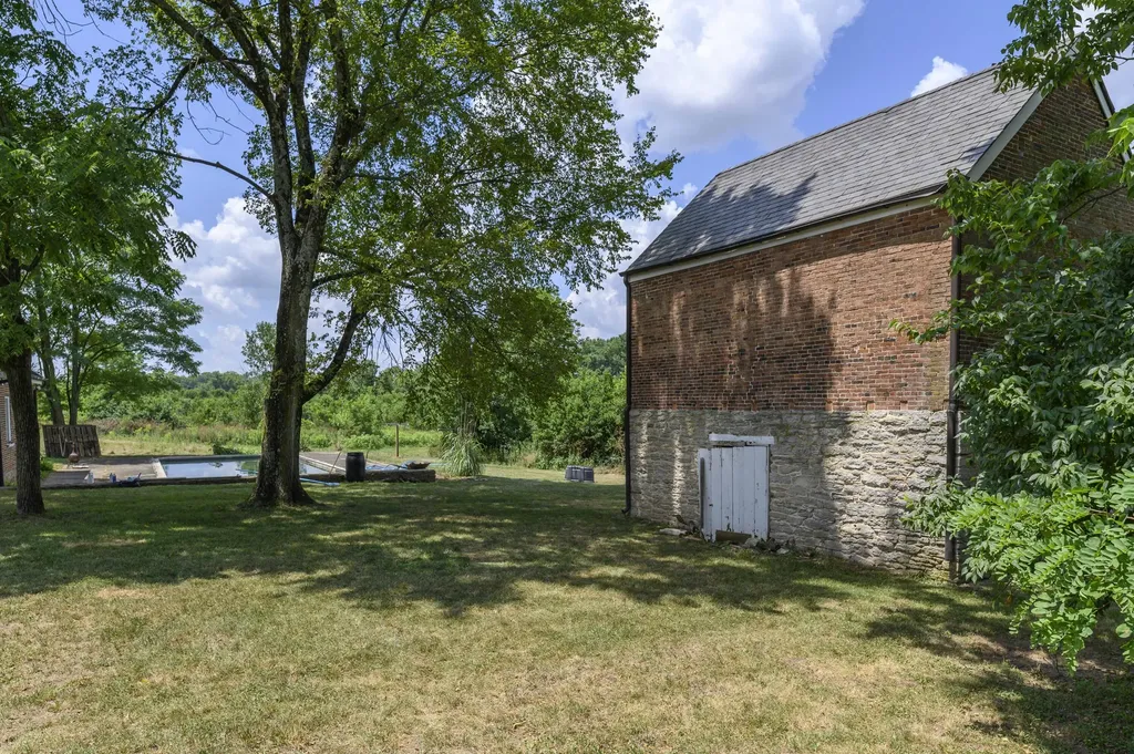 3899 Georgetown Road Lexington KY 40511