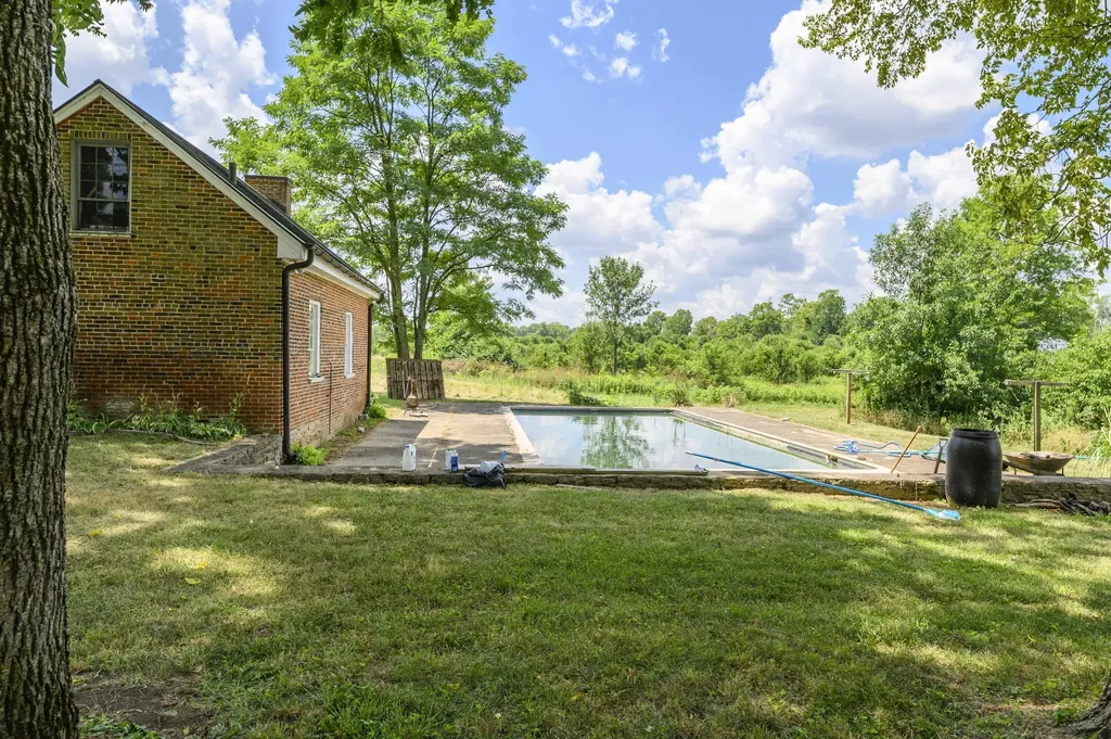 3899 Georgetown Road Lexington KY 40511