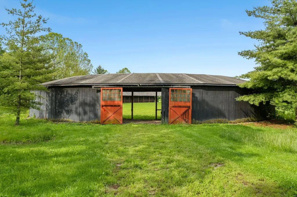 3899 Georgetown Road Lexington KY 40511