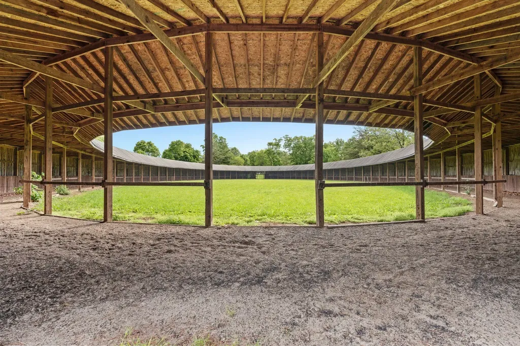 3899 Georgetown Road Lexington KY 40511