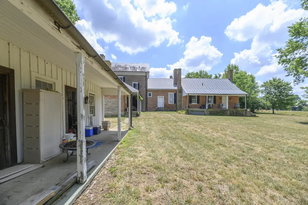 3899 Georgetown Road Lexington KY 40511