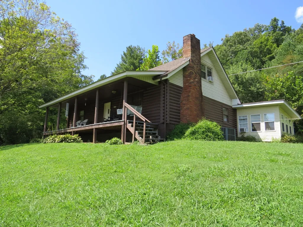 2266 Key 459 Barbourville KY 40906