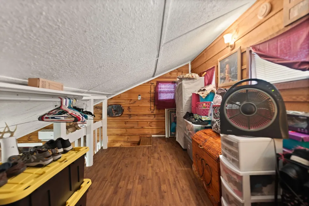 66 Raymond Road Wellington KY 40387