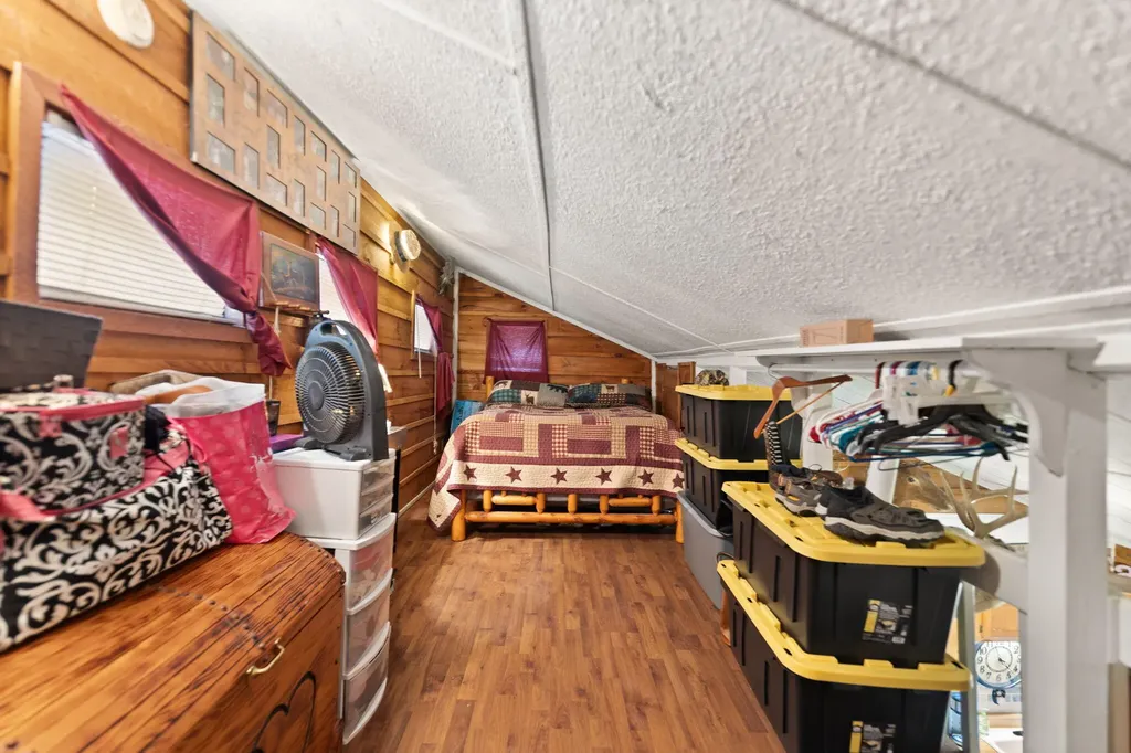 66 Raymond Road Wellington KY 40387