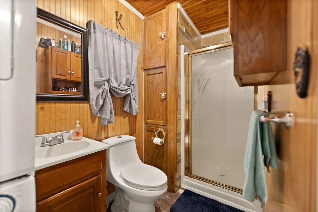 66 Raymond Road Wellington KY 40387