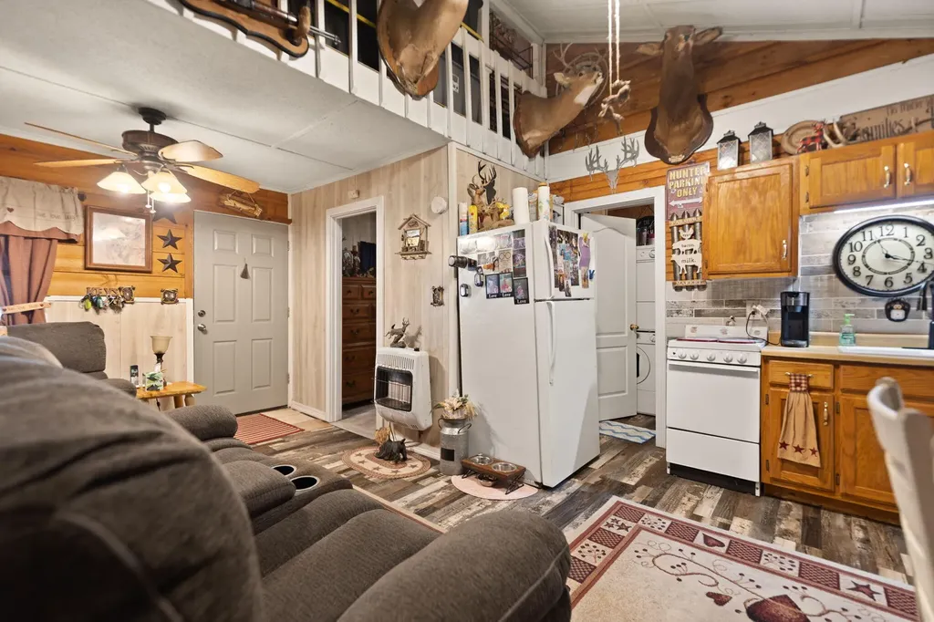 66 Raymond Road Wellington KY 40387