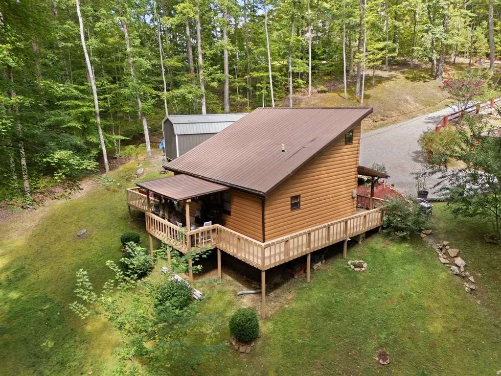 66 Raymond Road Wellington KY 40387